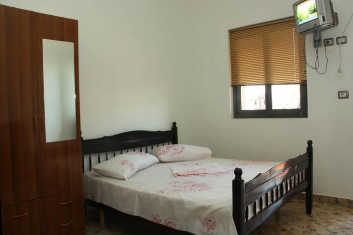 Room 5 of 5