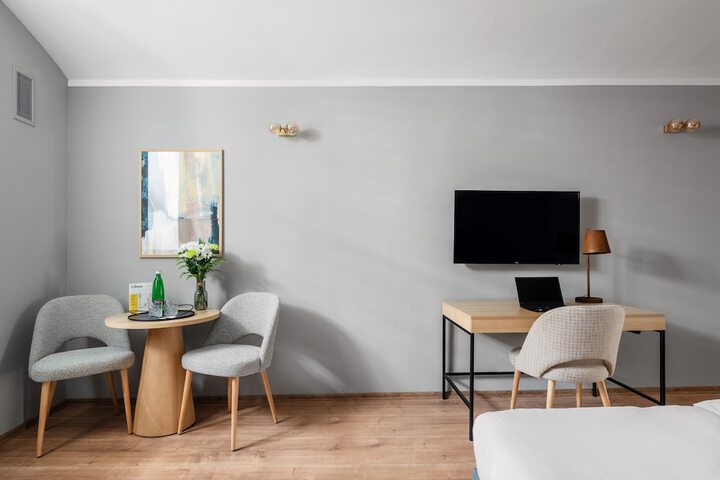 Room 20 of 56