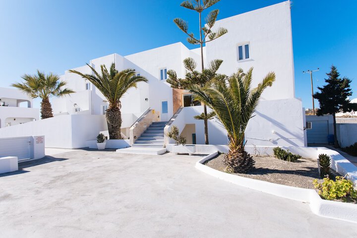 Terrace/Patio 128 of 135
