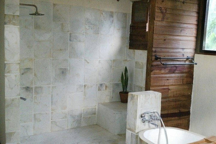 Room 34 of 63