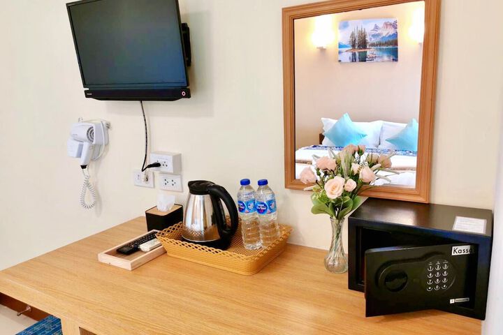 Room 7 of 29