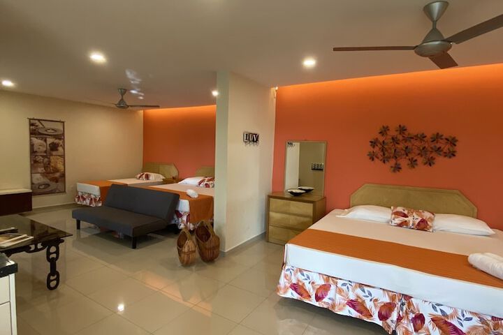 Room 14 of 67