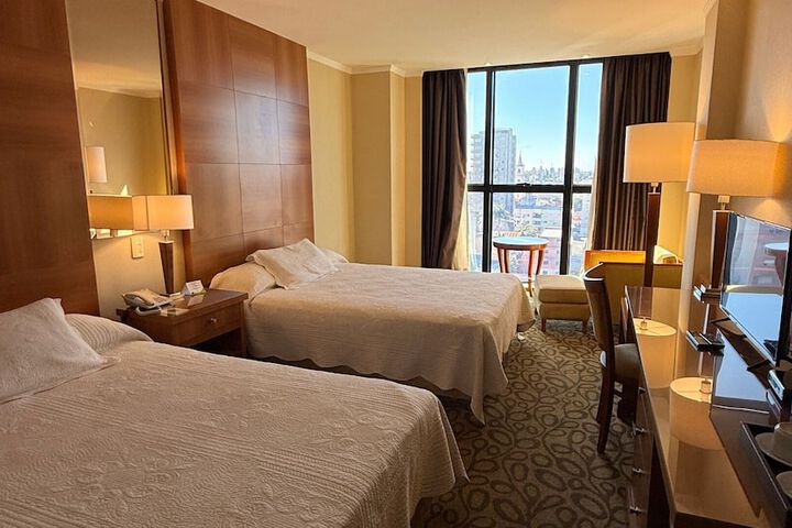 Room 13 of 50
