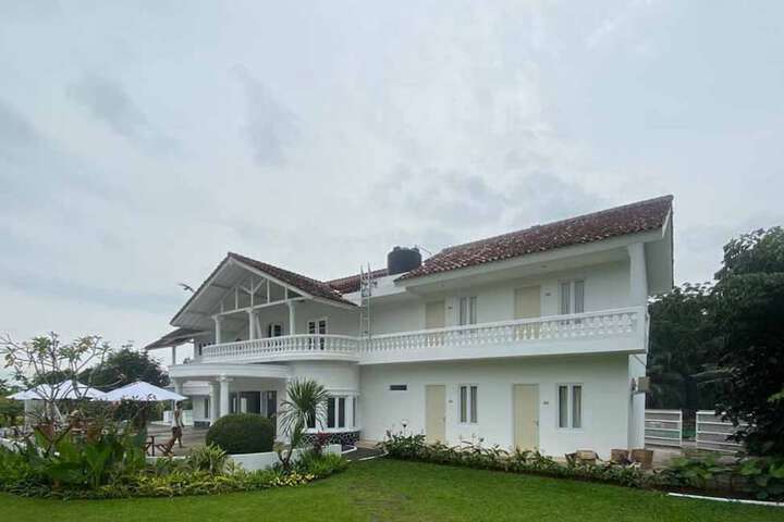 RedDoorz Plus at Megamendung Puncak 2