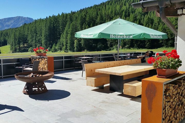 Terrace/Patio 61 of 73