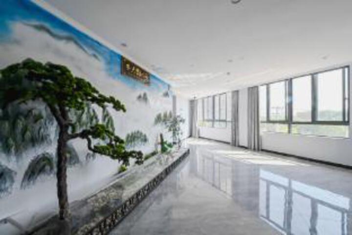 Lanyun Tiancheng Hotel ((Dazhaoshan National Forest Park International E-commerce Industrial Park))