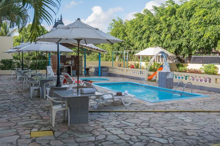 Pools & Facilities