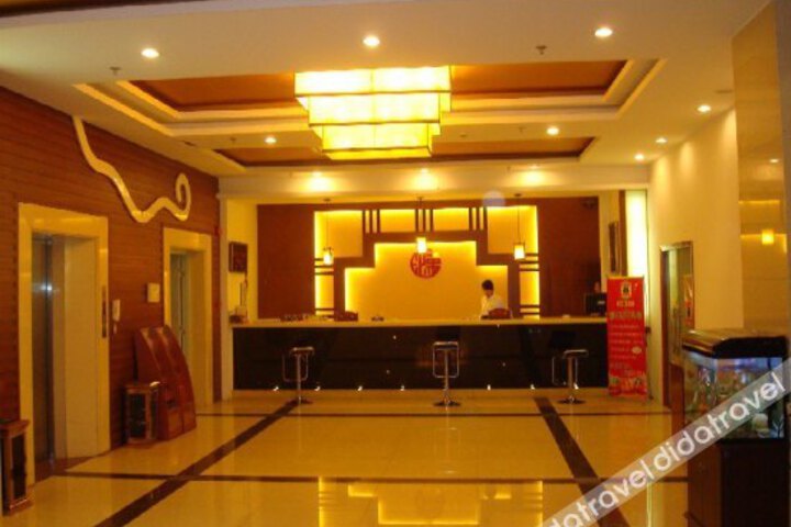 Super 8 Hotel
