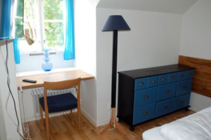 Room 6 of 138