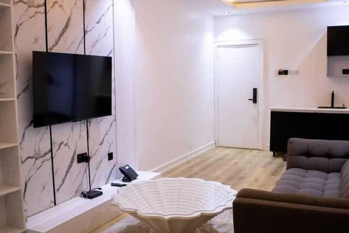 Room 15 of 21