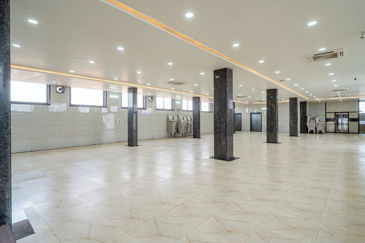 Ballroom/Hall 59 of 73