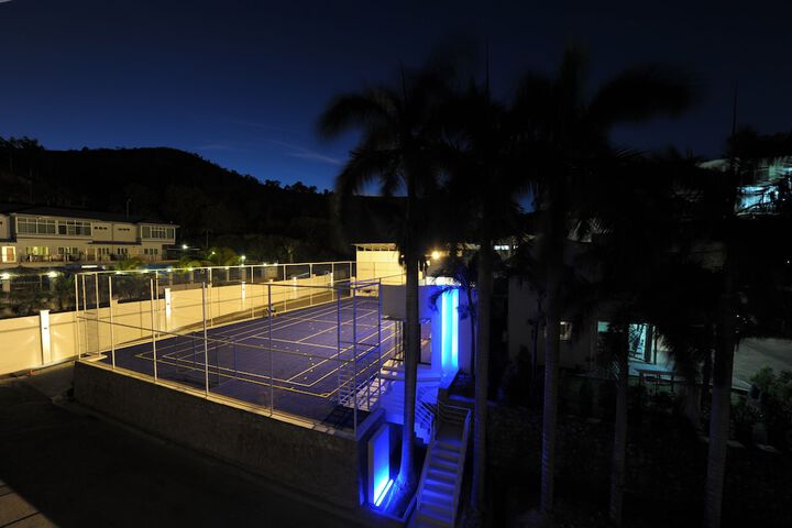 Tennis court