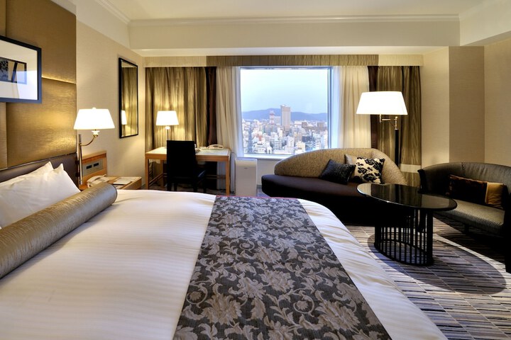 Room 3 of 101