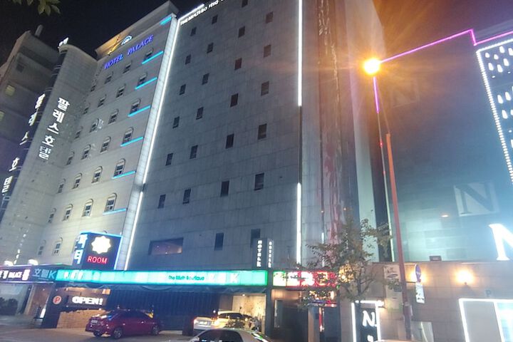 K hotel