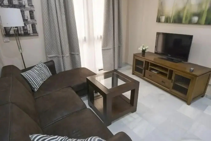 Room 3 of 11