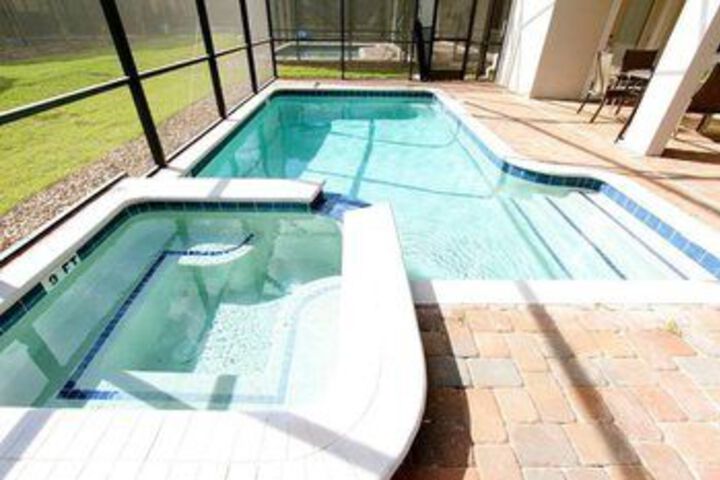 Pool 71 of 91