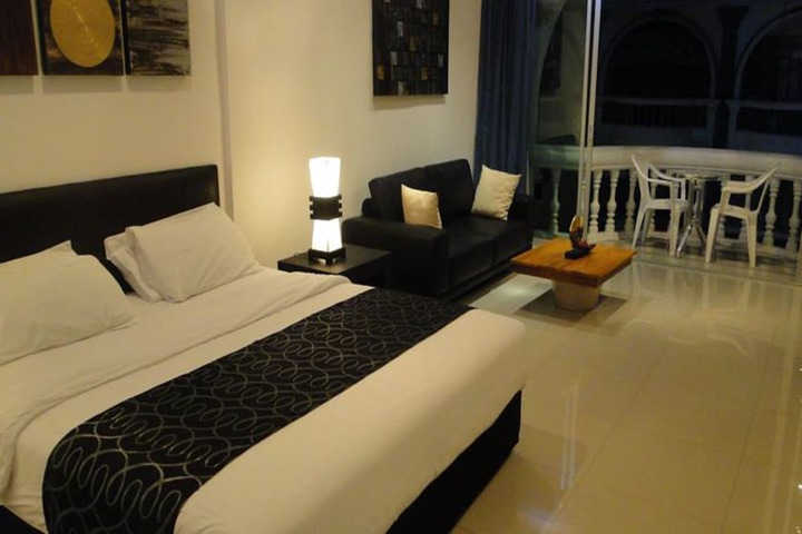 Room 19 of 88