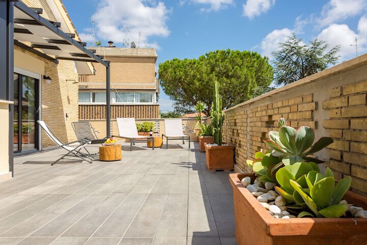 Terrace/Patio 183 of 270