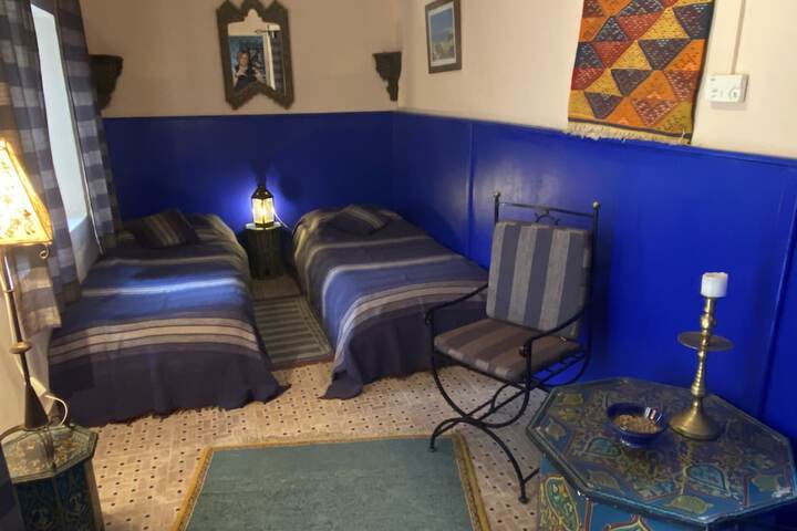 Room 12 of 79