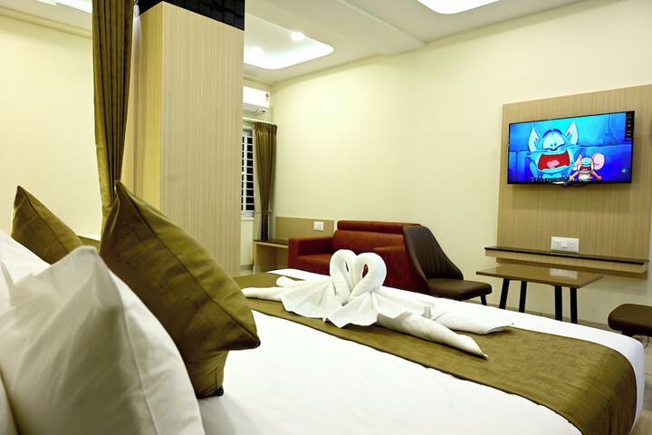 Room 18 of 32