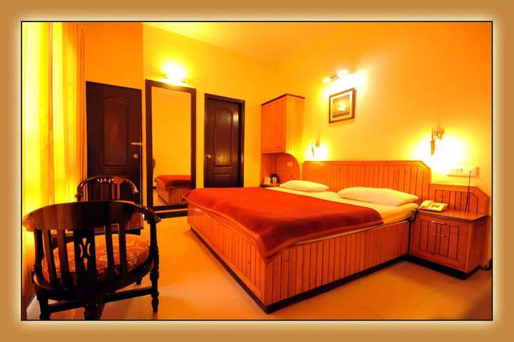 Room 27 of 42