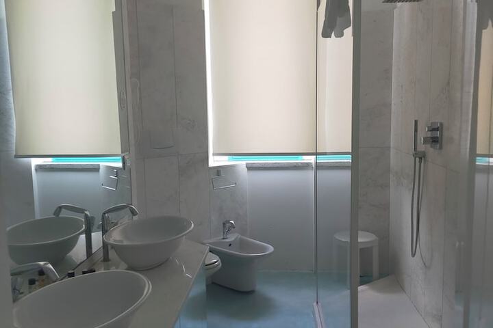 Bath Photo