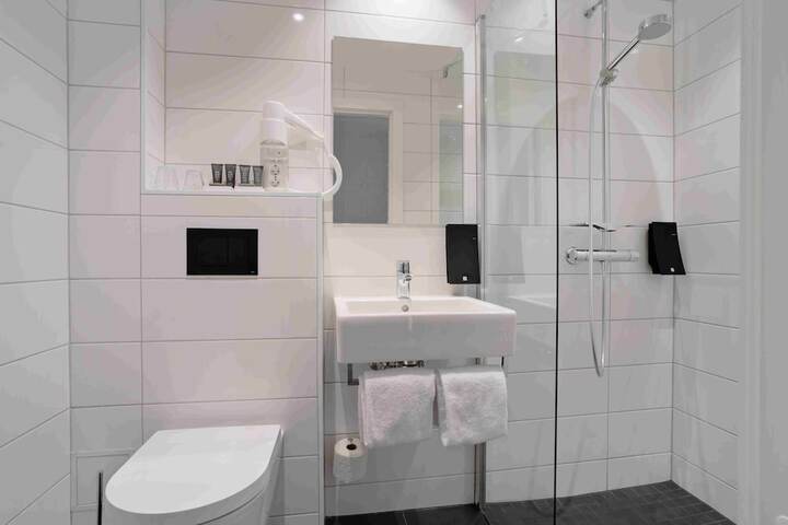 Bath Interior