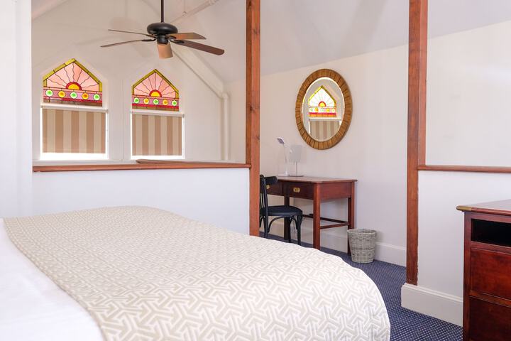 Room 4 of 47