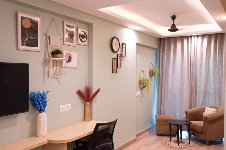 Room 15 of 30
