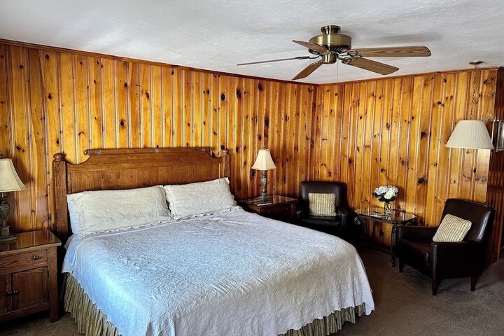 Room 14 of 64