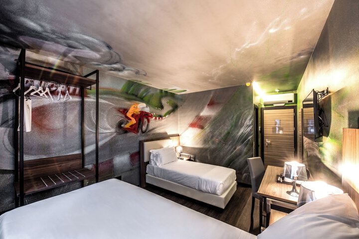 Room 12 of 58