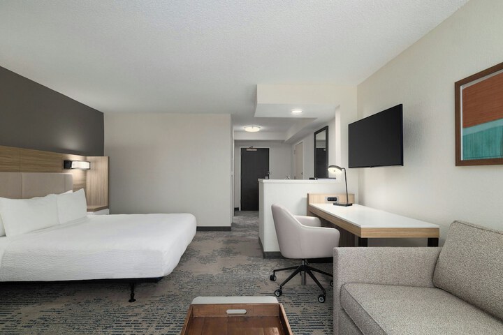 Room 14 of 45