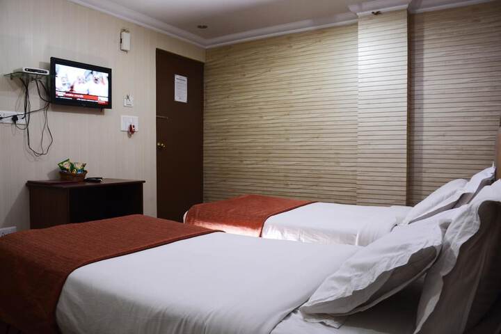 Room 17 of 41