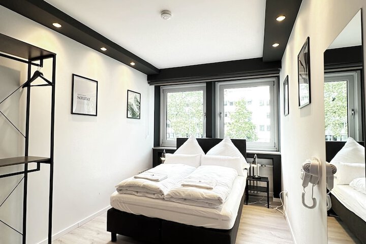 Room 22 of 63