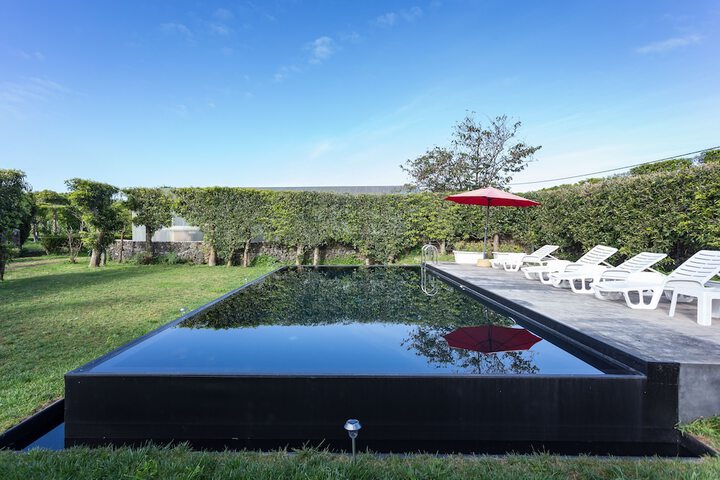Pool 19 of 44
