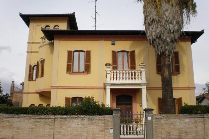 Hotel 3 of 4