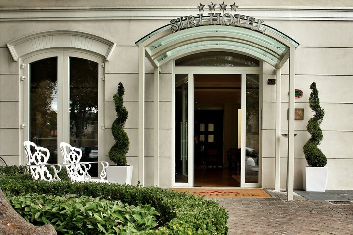Hotel 42 of 46