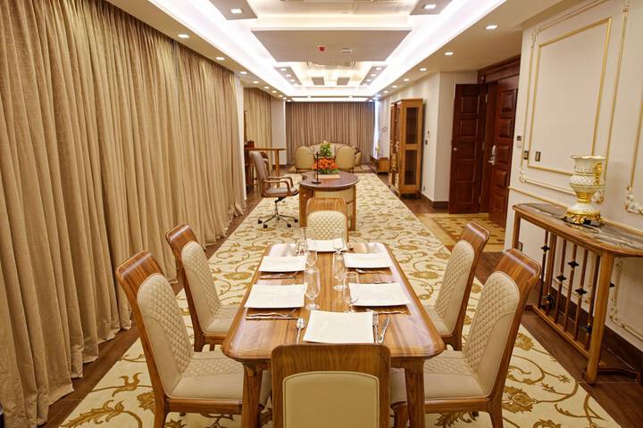 Room 36 of 70