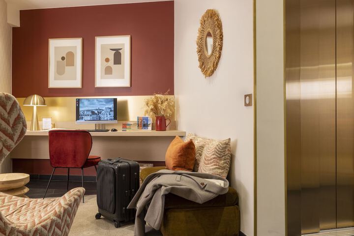 Hotel Interior 28 of 31