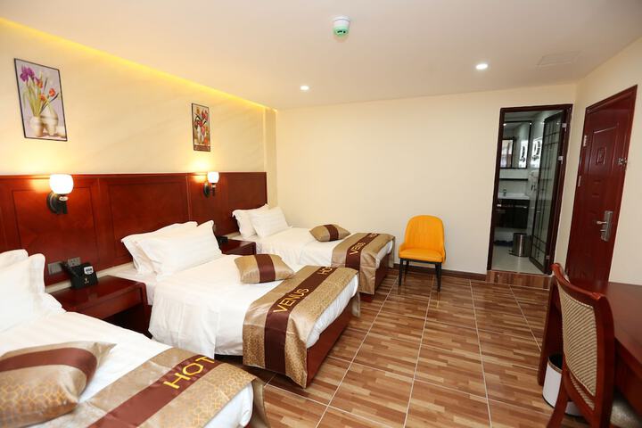 Room 20 of 45