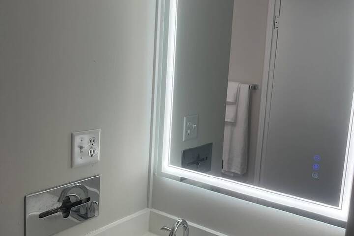 Room 29 of 50