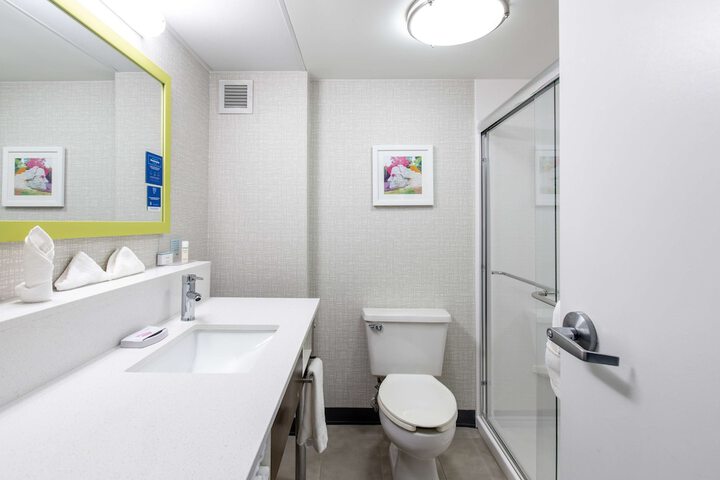 Bathroom shower