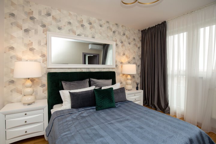 Room 7 of 30