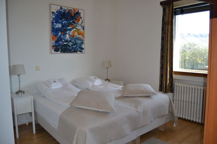 Room 8 of 60