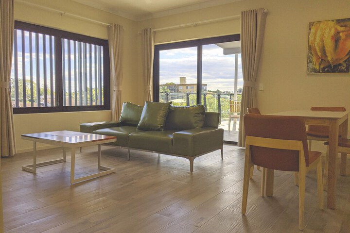 Room 32 of 73