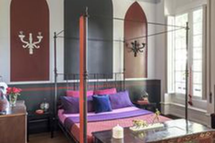 Room 20 of 49