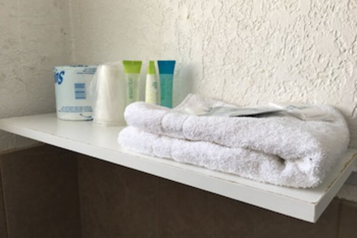 Bathroom amenities