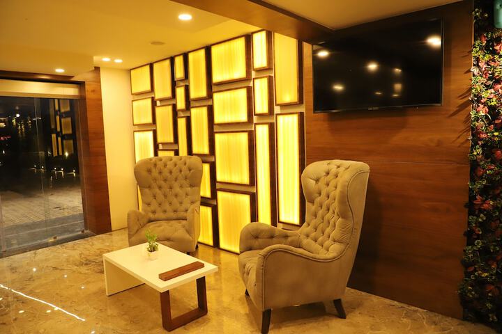 Hotel Interior 5 of 48