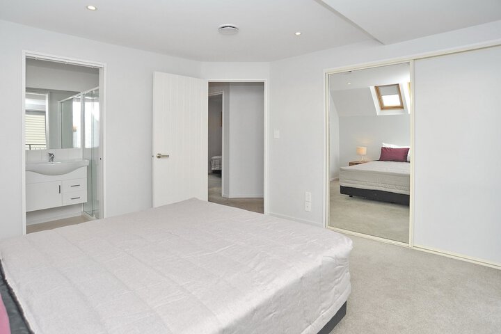Room 14 of 57