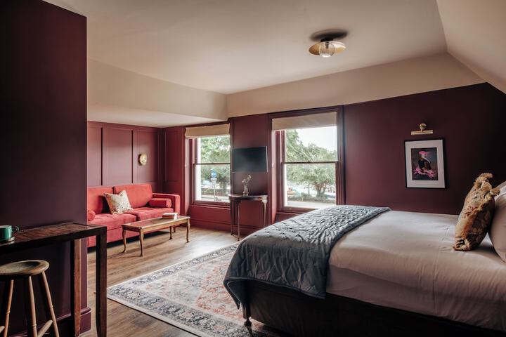 Room 49 of 160